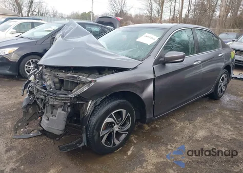 2017 Honda Accord Lx z USA, uszkodzony, nr VIN 1HGCR2F35HA254813